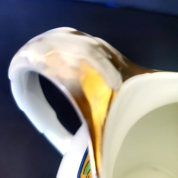 VTG ROYAL BAYREUTH BAVARIA Porcelain Creamer White Gold Cobalt Border Motif Gift - Picture 4 of 8